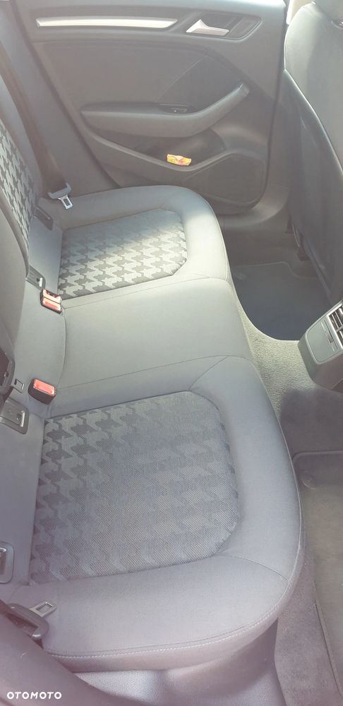 Audi A3 Limousine 1.4 TFSI Ambiente - 5