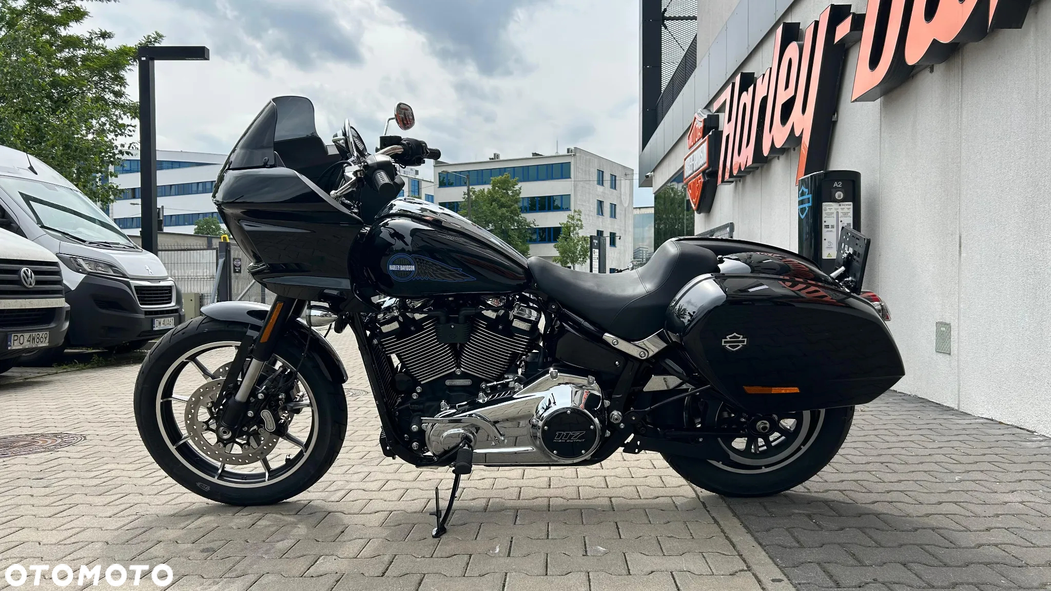 Harley-Davidson Softail Low Rider - 8