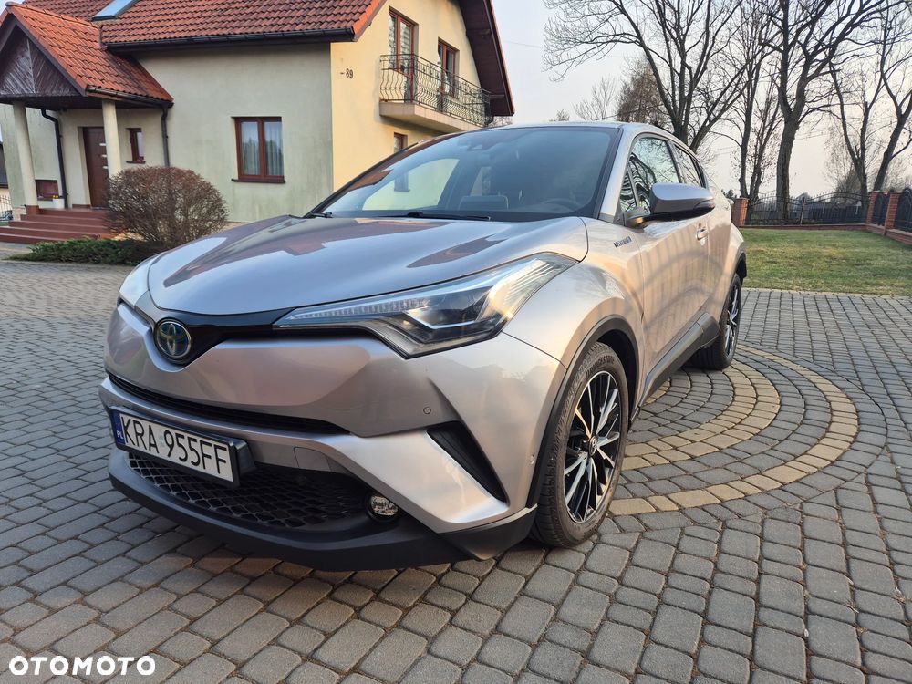 Toyota C-HR 1.8 Hybrid Prestige - 2