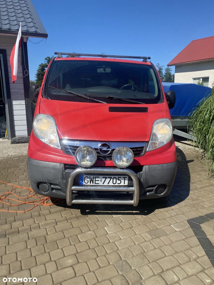 Opel Vivaro - 1