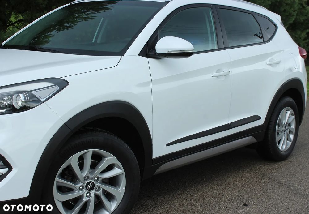 Hyundai Tucson 2.0 CRDi 4WD Passion Plus - 16