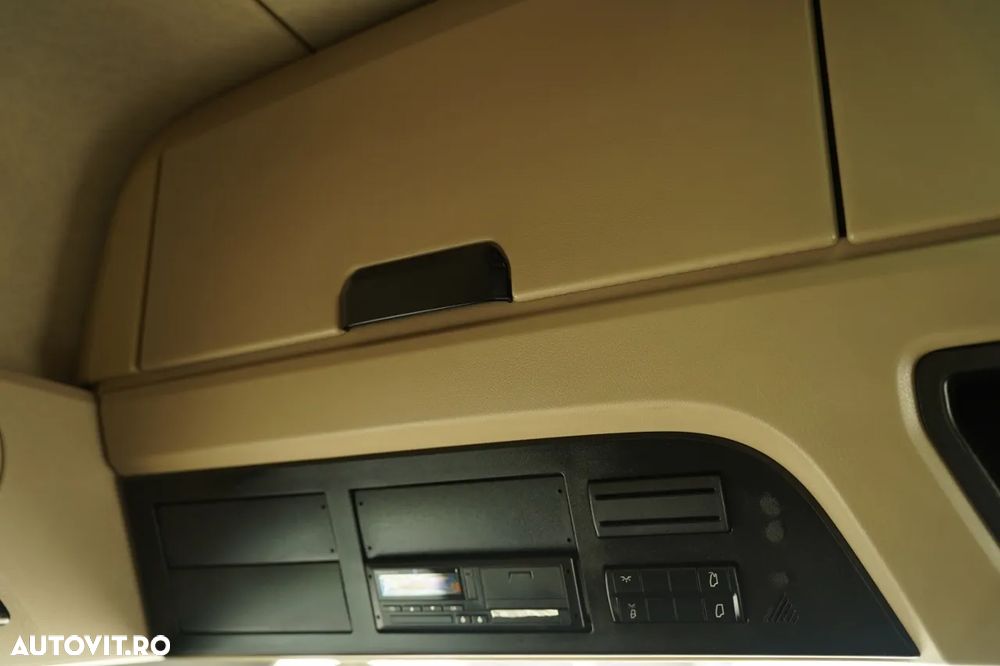 Mercedes-Benz ACTROS 1845 / MEGA / PLATĂ JOSĂ / MP5 / SPAȚIU MARE / 100% ANVELOPE - 33