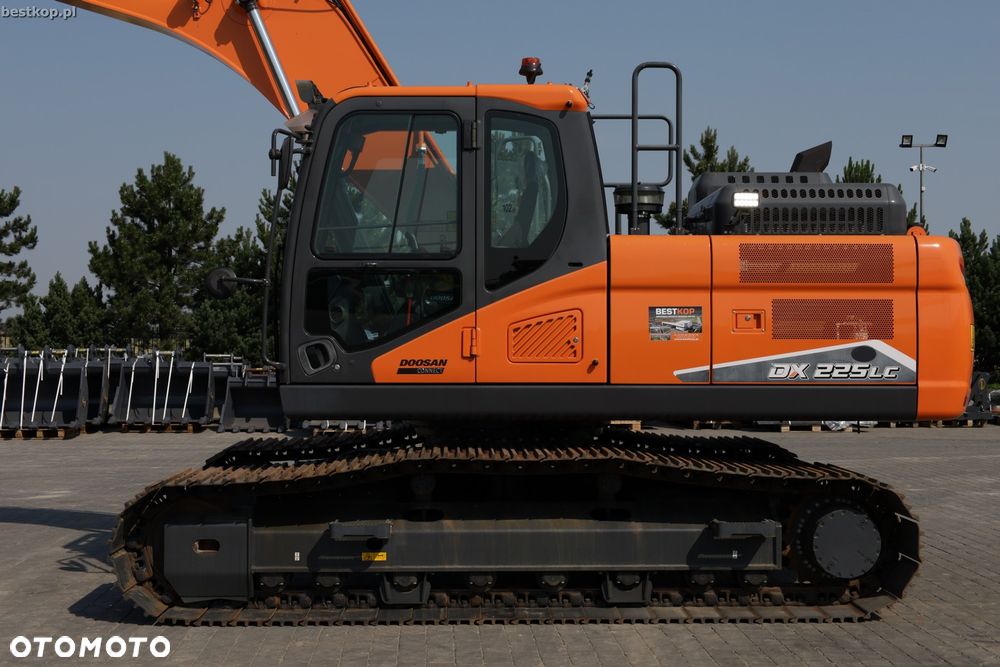Doosan DX225LC-7 - 4