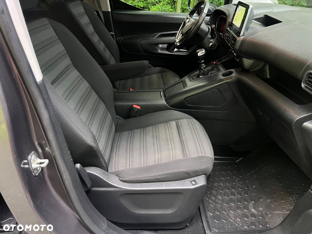 Opel Combo 1.2 Turbo Start/Stop - 13