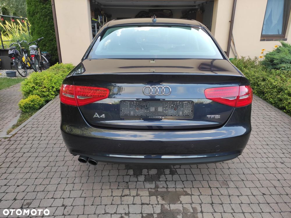 Audi A4 Limousine 2.0 TFSI Limited Edition - 6