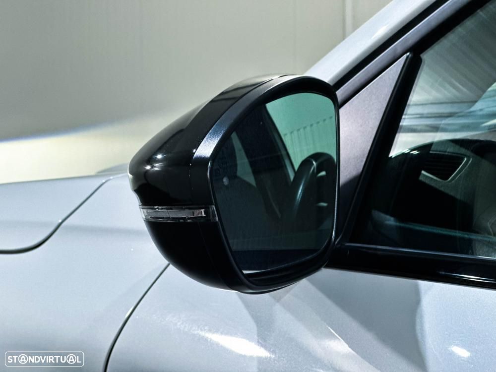 Peugeot e-208 50 kWh GT Pack - 17