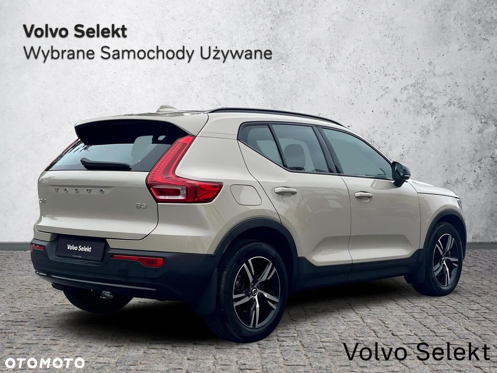 Volvo XC 40 - 7