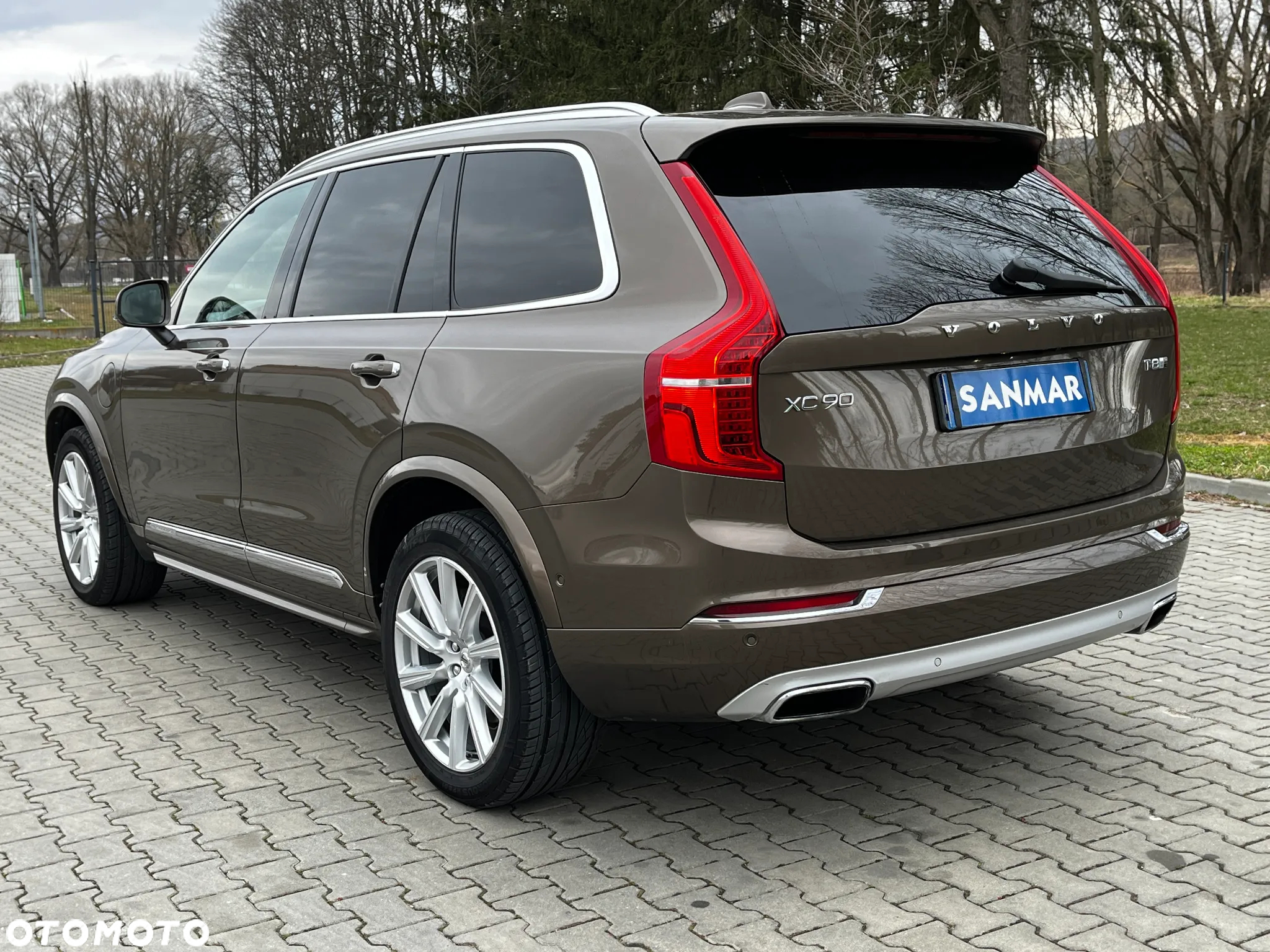 Volvo XC 90 T8 AWD Plug-In Hybrid Inscription 7os - 7