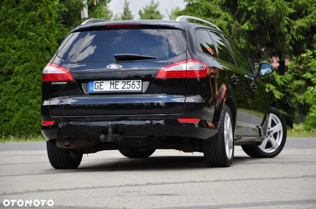 Ford Mondeo 2.0 FF Ghia - 17