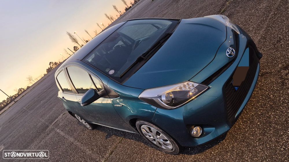 Toyota Yaris - 1