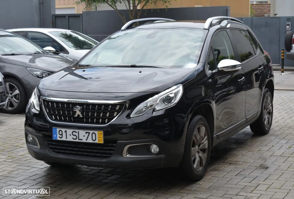 Peugeot 2008 1.2 PureTech Style - 3
