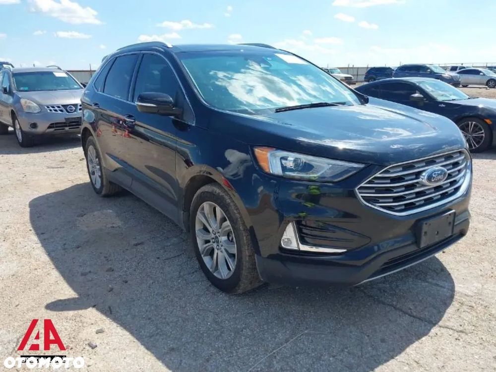 Ford Edge - 1