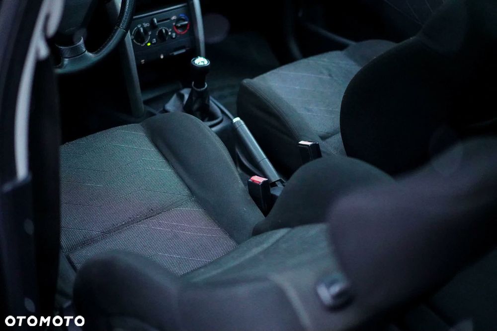 Peugeot 207 120 VTi Sport - 6