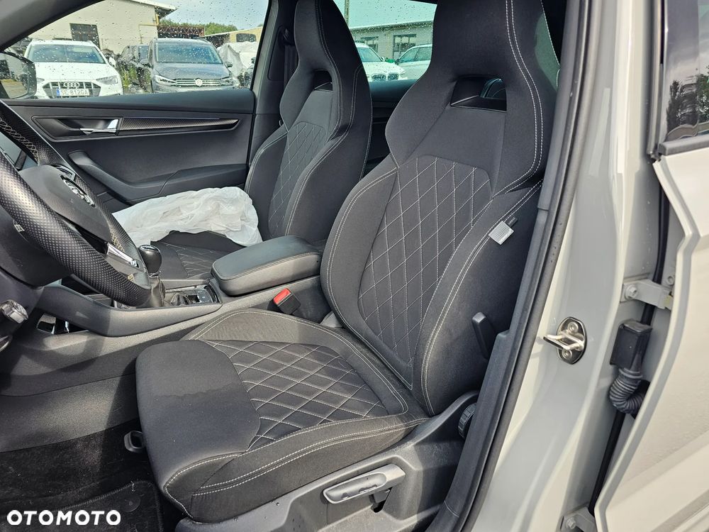 Skoda Karoq 2.0 TDI SCR Sportline - 16