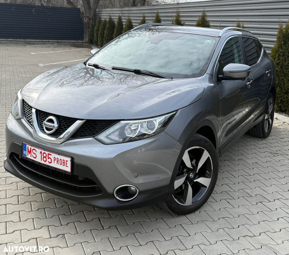 Nissan Qashqai - 2