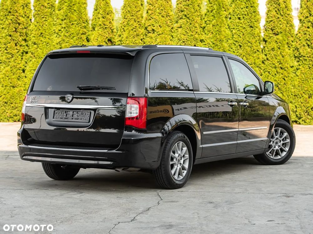 Lancia Voyager 2.8 Multijet 16v Platinum - 7