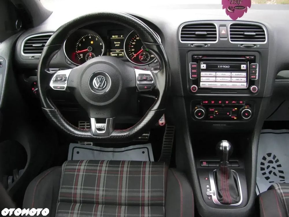 Volkswagen Golf 2.0 GTI DSG - 13