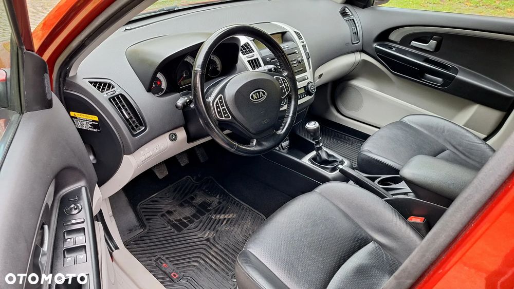 Kia Ceed Cee'd 2.0 Optimum + - 13