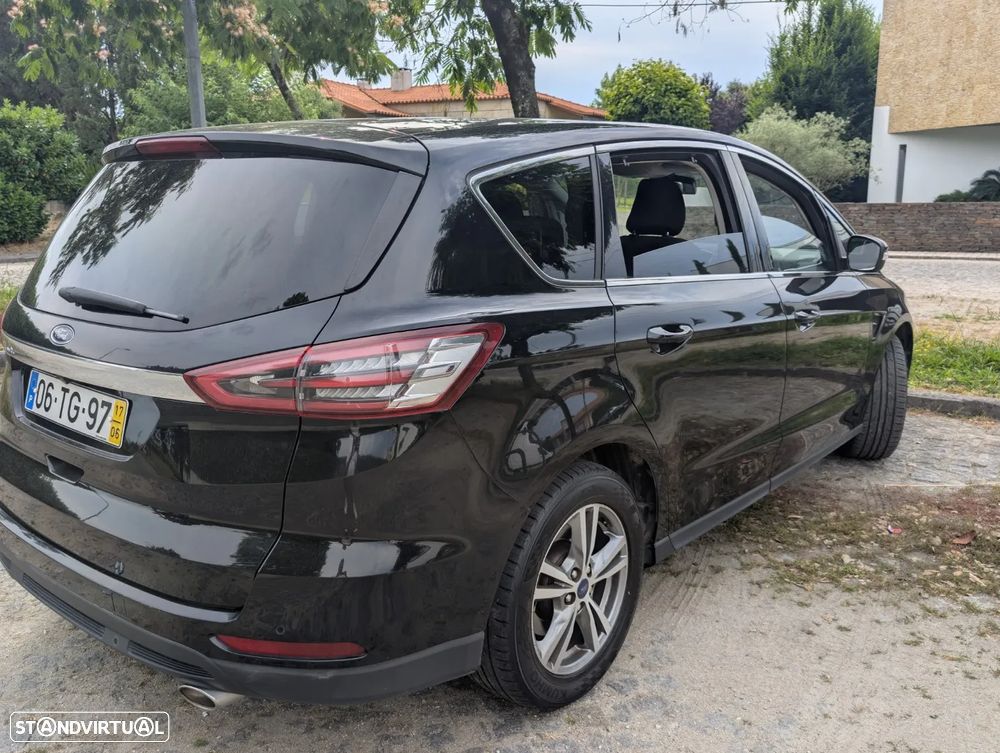 Ford S-Max 2.0 TDCi Titanium - 4