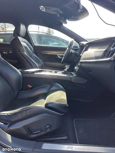 Volvo V90 D4 R-Design - 13