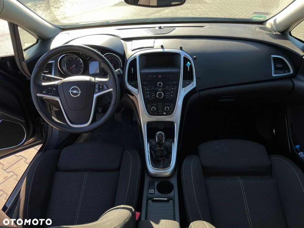 Opel Astra IV 1.4 T Sport - 17