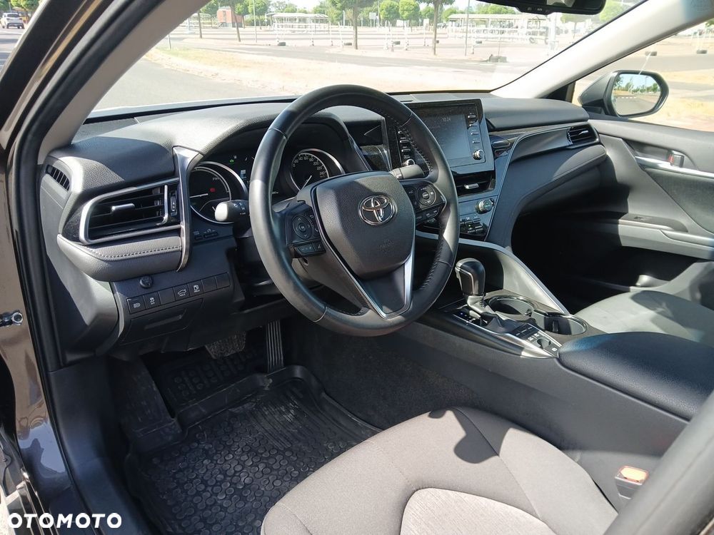 Toyota Camry 2.5 Hybrid Comfort CVT - 13