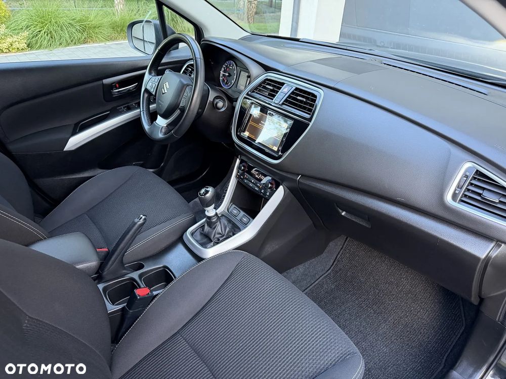 Suzuki SX4 S-Cross 1.4 SHVS Elegance - 26