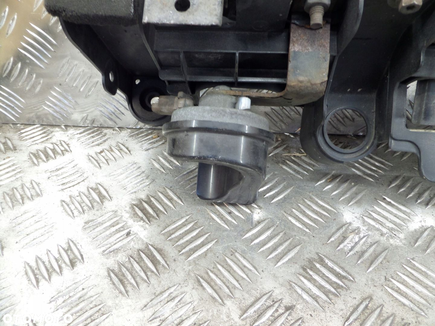 KIEROWNICA POWIETRZA OSŁONA GÓRNA PAS RENAULT KADJAR 215424EB0A - 4