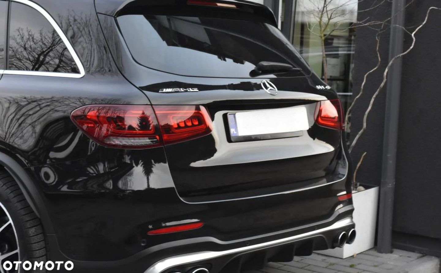 Mercedes-Benz GLC - 32