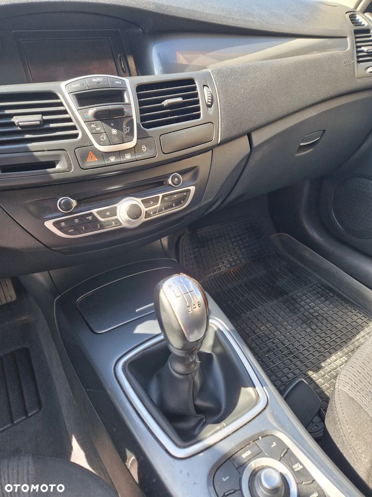 Renault Laguna - 8