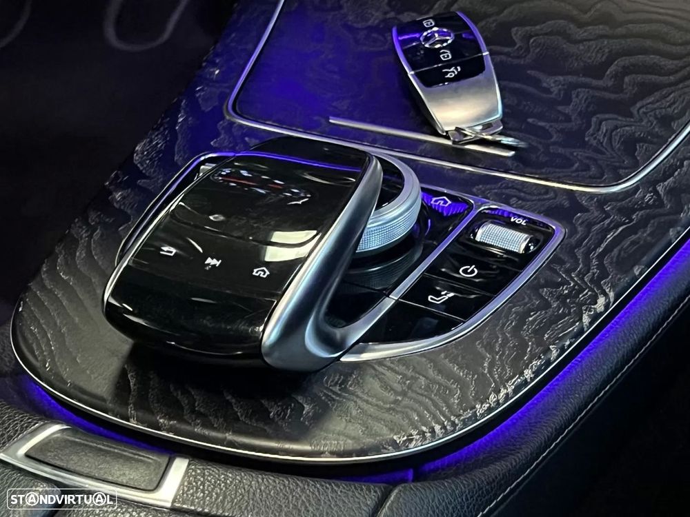 Mercedes-Benz E 220 d 4-Matic All Terrain Avantgarde + - 40