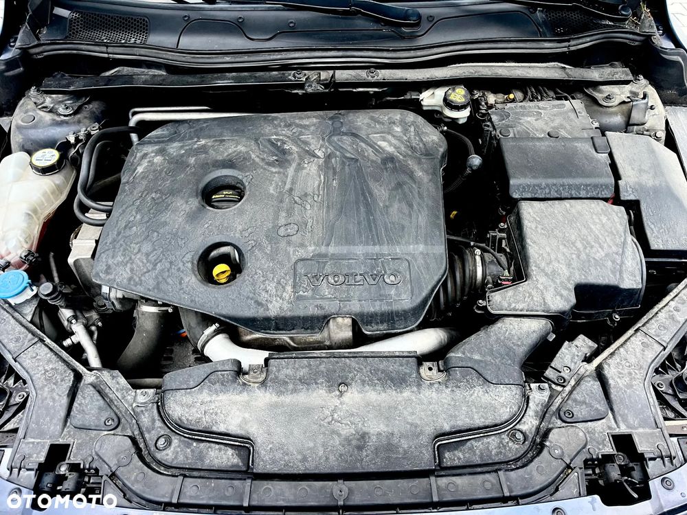 Volvo V40 D2 Kinetic - 11