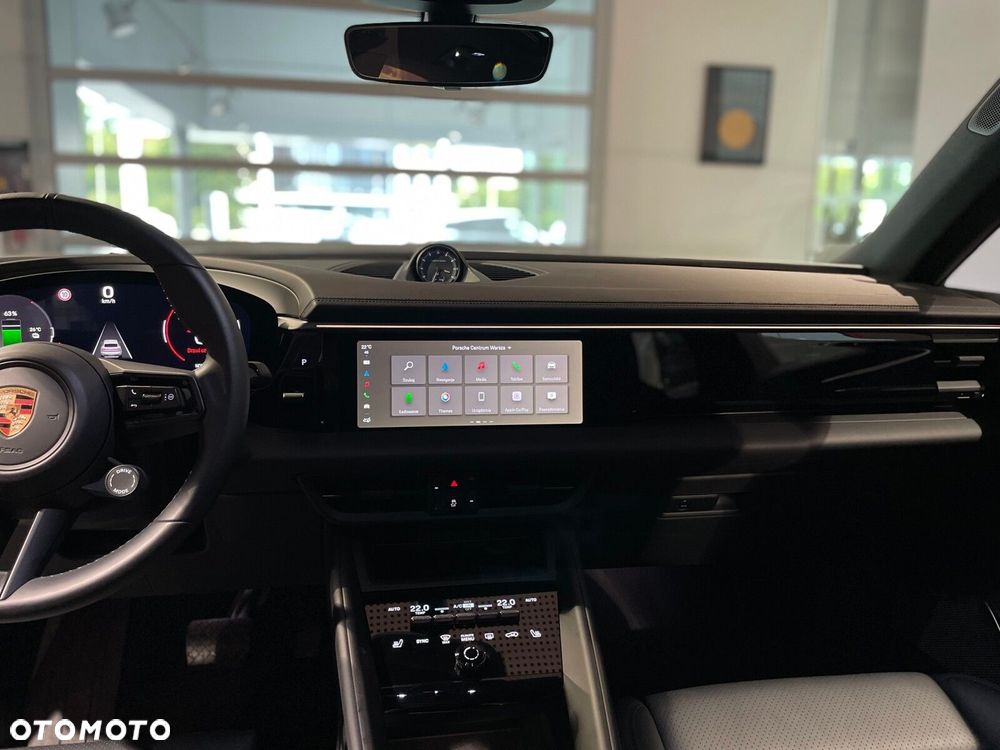 Porsche Macan - 18