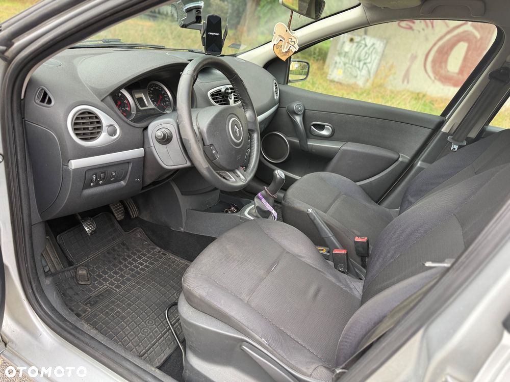 Renault Clio 1.5 dCi Dynamique - 10