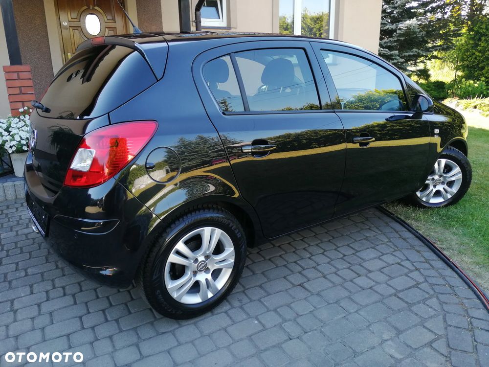 Opel Corsa 1.4 16V EcoFLEX Start-Stop 150 Jahre - 12