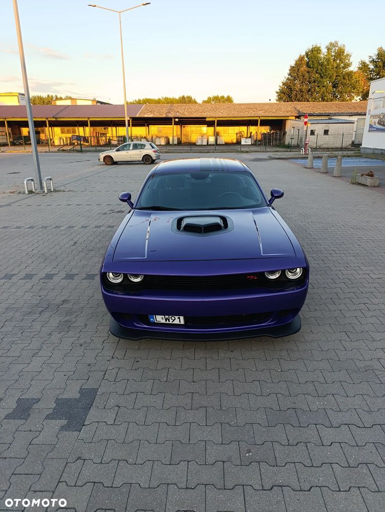 Dodge Challenger 5.7 R/T Shaker - 2