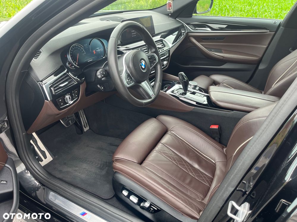 BMW Seria 5 540d xDrive M Sport sport - 13