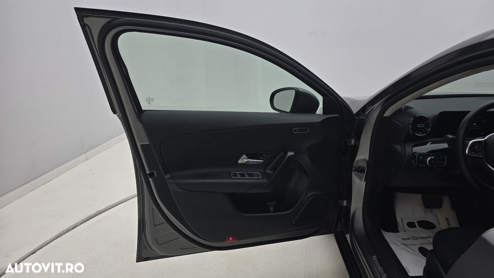 Mercedes-Benz A 180 - 12