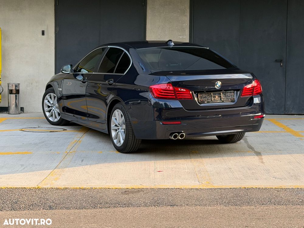 BMW Seria 5 520d Aut. Modern Line - 4