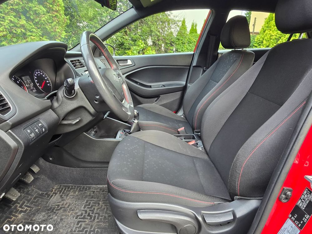 Hyundai i20 1.2 Comfort - 12