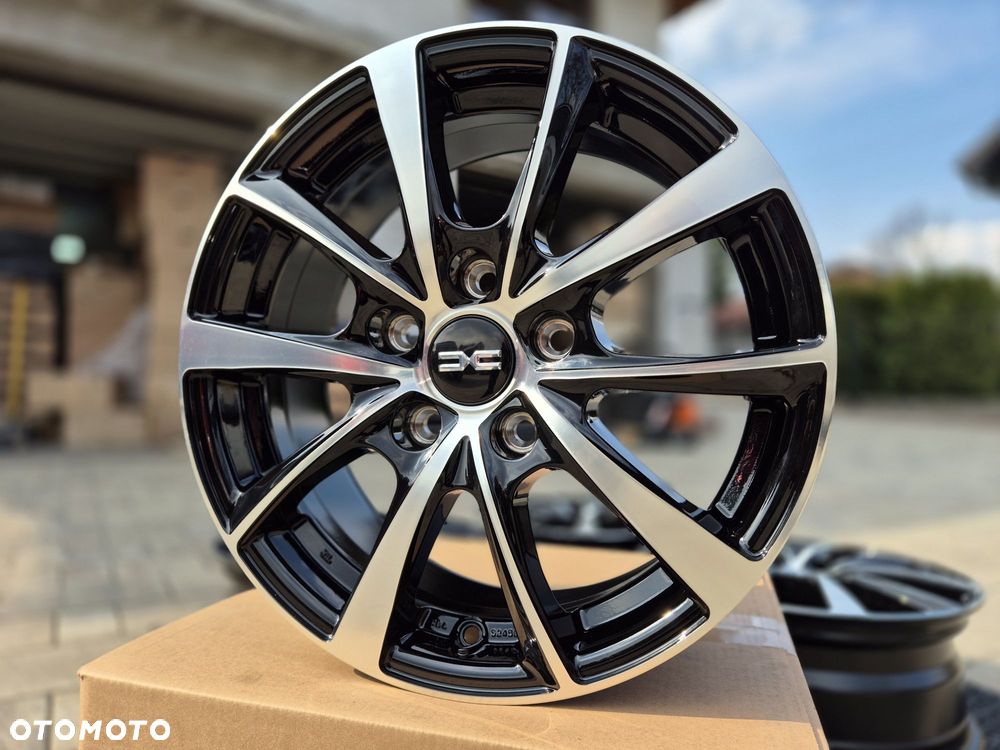 Dacia Duster 16 " Felgi Nowe 5x114,3 Duster I / II Czarny / Poler - 4
