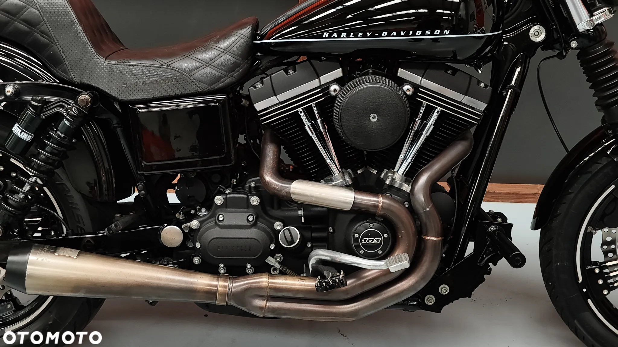 Harley-Davidson Dyna Street Bob - 9
