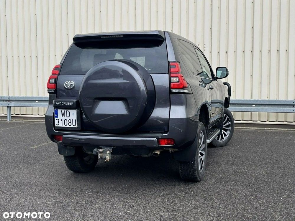 Toyota Land Cruiser 2.8 D-4D Automatik Executive - 10
