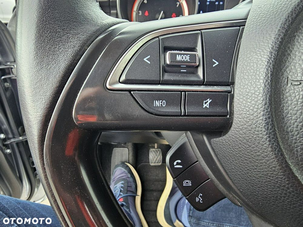 Suzuki Swift 1.2 SHVS Elegance - 36