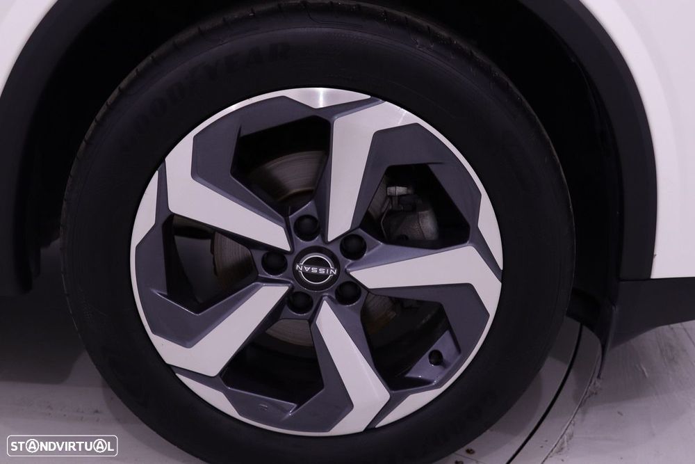 Nissan Qashqai 1.3 DIG-T N-GO - 11