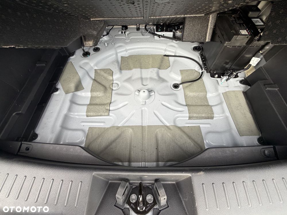 Chery Tiggo 4 1.5 GDI HEV Prestige DHT - 18