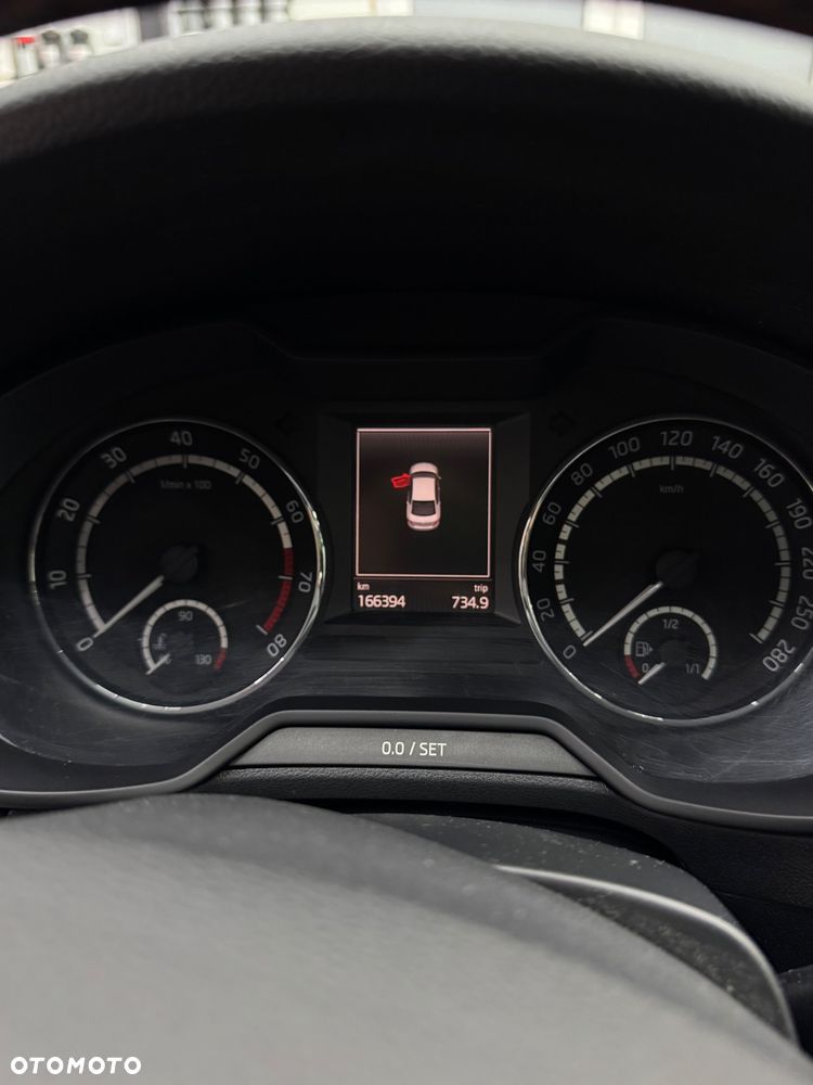 Skoda Octavia - 14