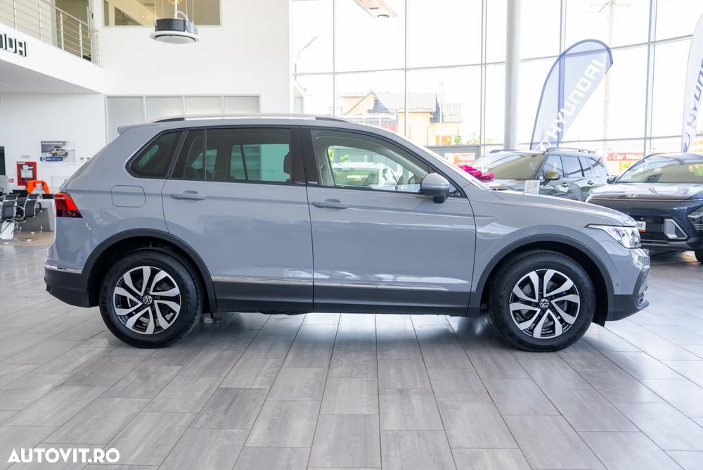 Volkswagen Tiguan 2.0 TDI SCR DSG ACTIVE - 9