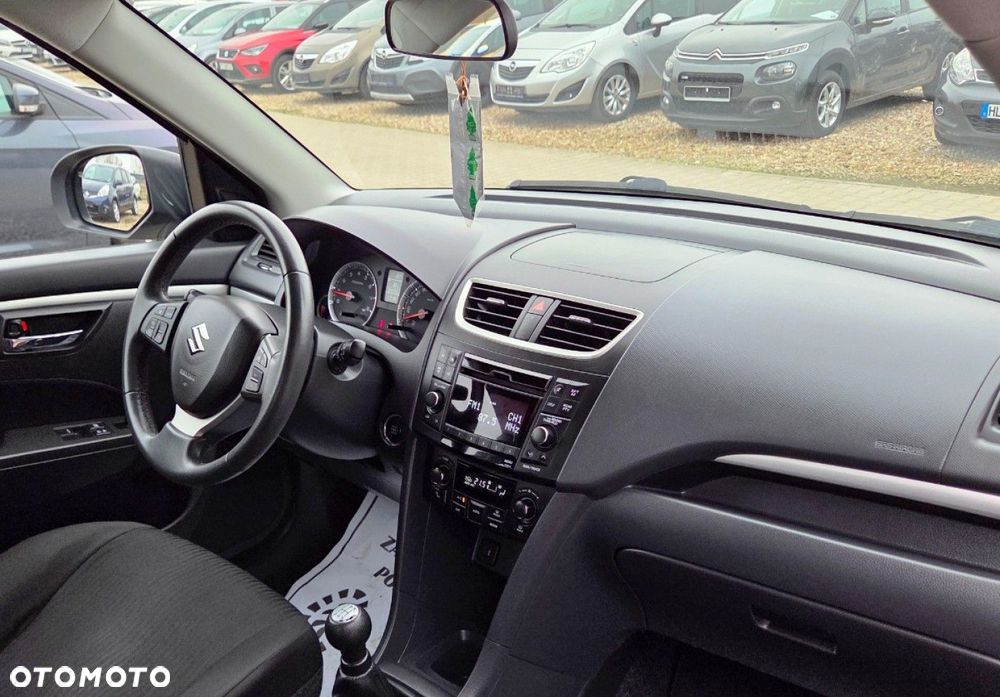 Suzuki Swift - 8