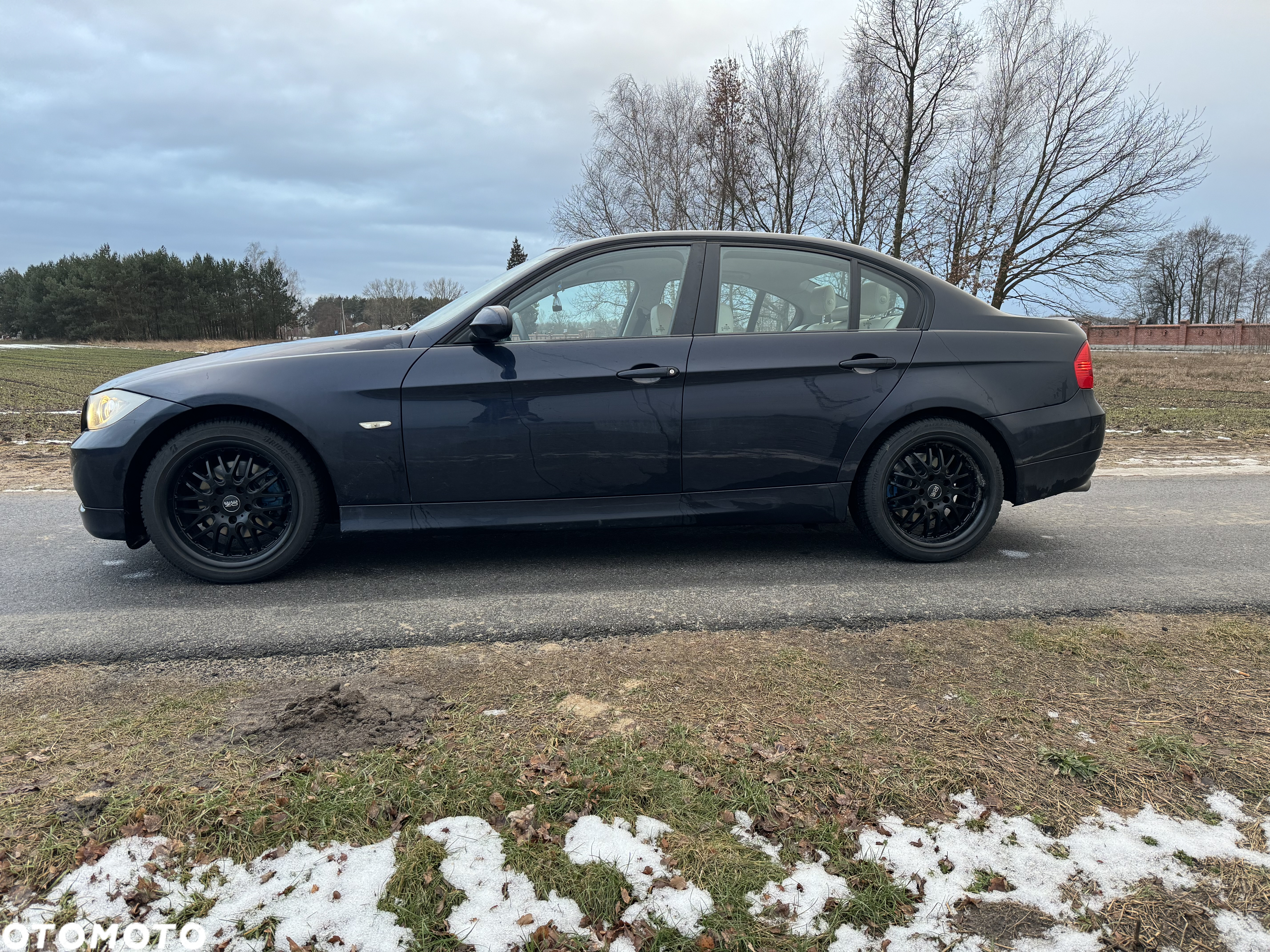 BMW Seria 3 320i - 14